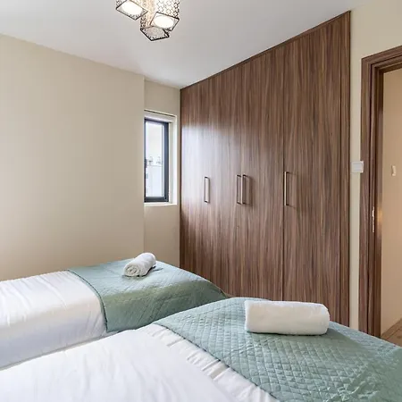 Celeste 3-bedroom In * Larnaca